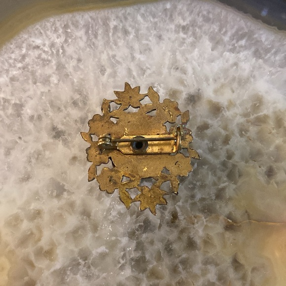 Vintage Dainty small pin brooch dark silver w milk glass beaded - Picture 2 of 12